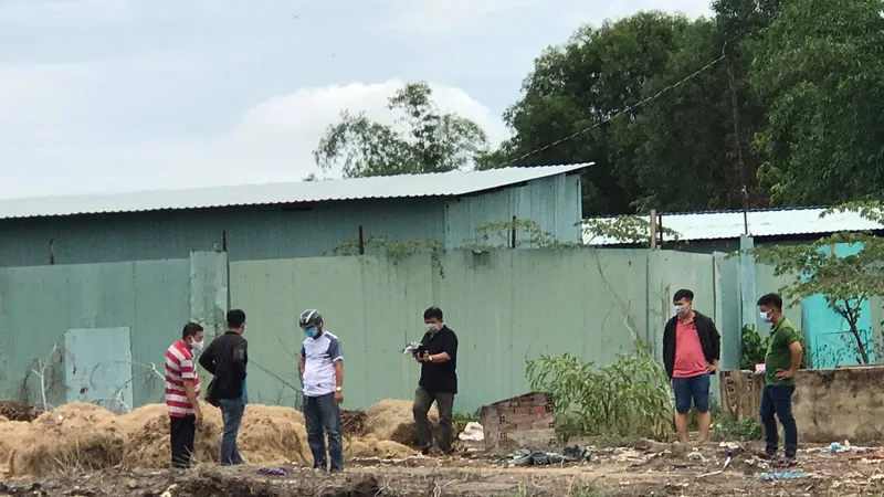 Công an khám nghiệm hiện trường 