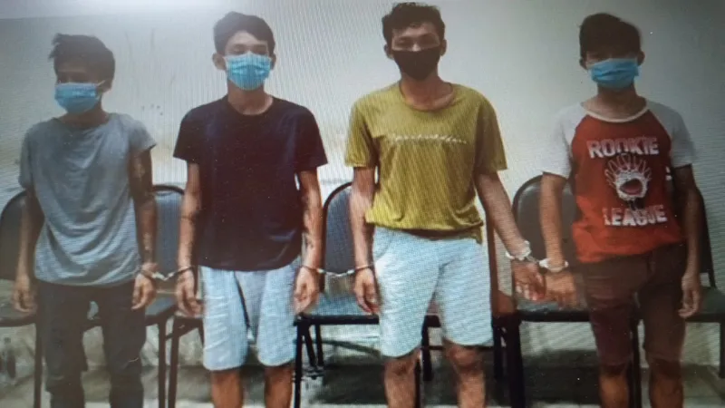 Nhóm đối tượng tại cơ quan công an 