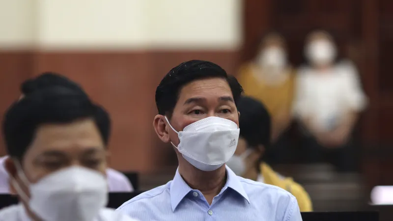 Hoãn phiên tòa phúc thẩm vụ án tại Tổng Công ty Nông nghiệp Sài Gòn