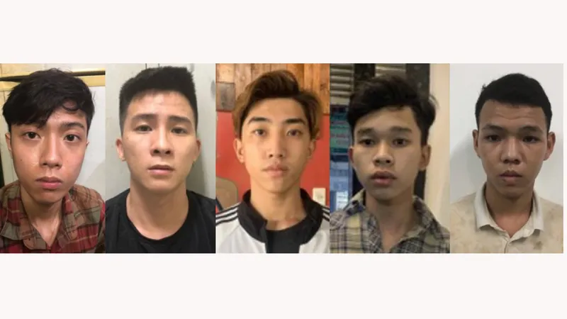 Nhóm đối tượng tại cơ quan công an 
