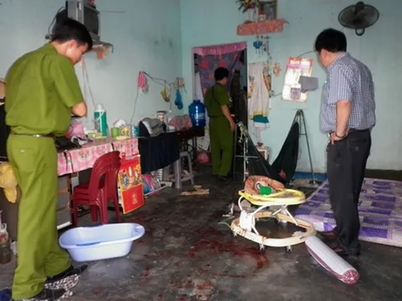 Công an khám nghiệm 1 vụ án 