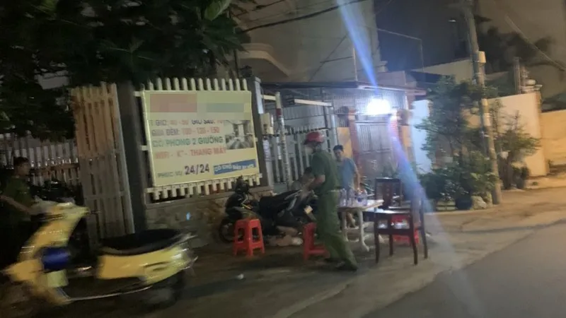 Điều tra vụ thanh niên tử vong trong khách sạn với vết thương trên cổ 