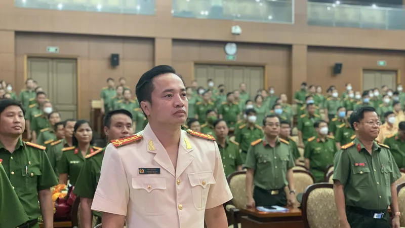 Đại tá Mai Hoàng làm Phó Giám đốc Công an TPHCM