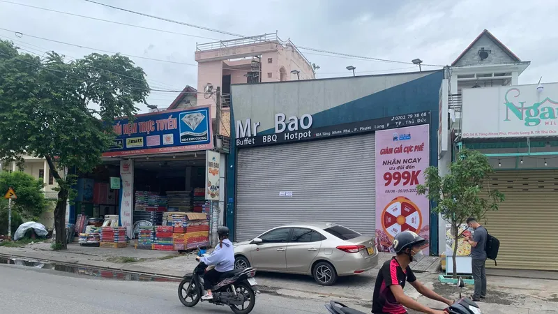 Nhà hàng nơi nhóm sinh viên ăn nhậu dẫn tới ngộ độc. Ảnh: CHÍ THẠCH 