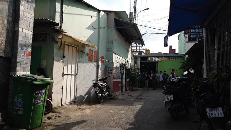 Công an phong tỏa hiện trường 