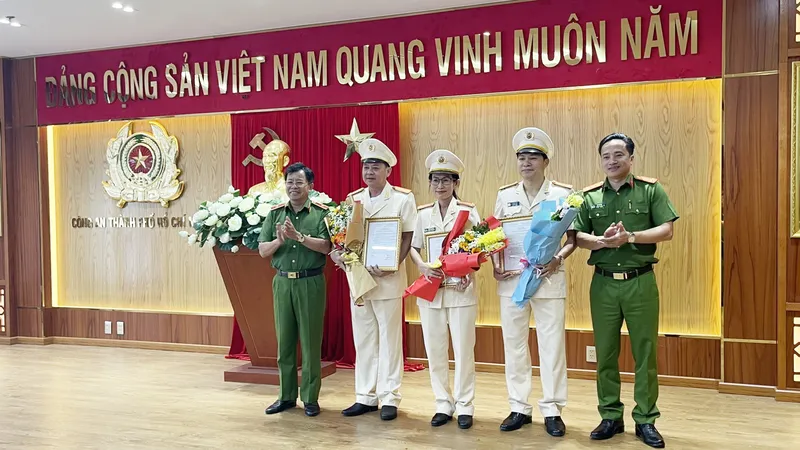 Thượng tá Trần Thị Kim Lý giữ chức Chánh Văn phòng Cơ quan CSĐT Công an TPHCM