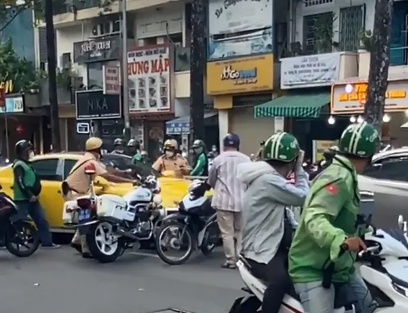 Hình ảnh vụ việc cắt từ clip