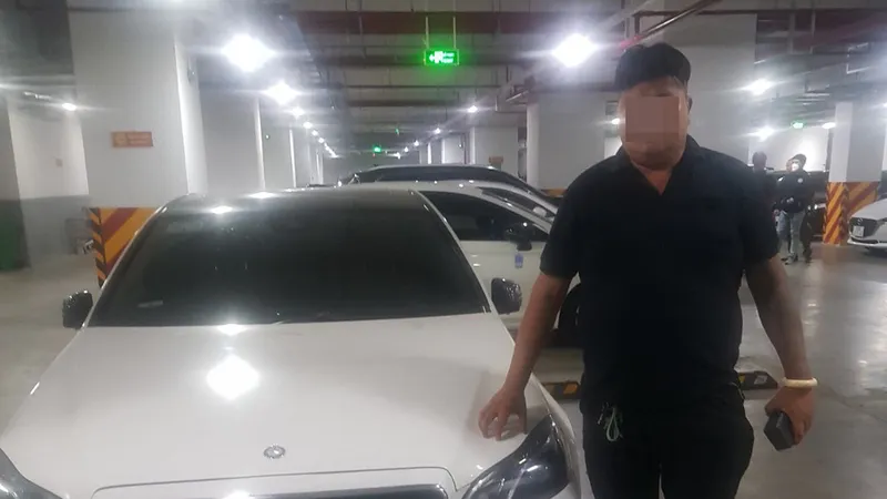 Một trong bốn xe ô tô được tìm thấy