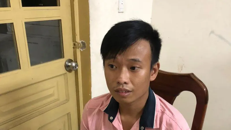Nghi phạm Huỳnh Ngọc Quân tại cơ quan công an