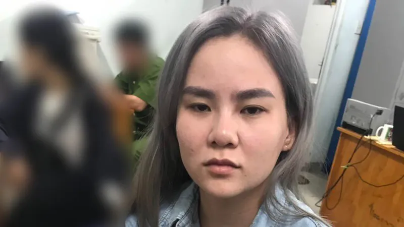 "Tú bà" Ngọc Bích tại cơ quan công an