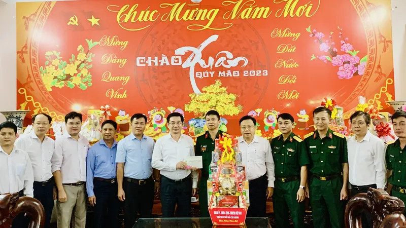 Chủ nhiệm Ủy ban Kiểm tra Thành ủy TPHCM Dương Ngọc Hải thăm, chúc tết các đơn vị và gia đình ở quận Gò Vấp