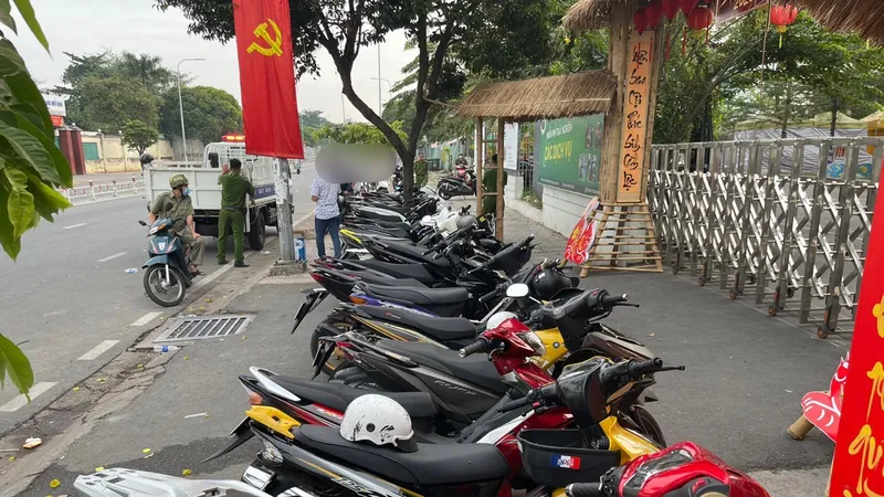 Xế độ của nhóm "quái xế". Ảnh: M.V.