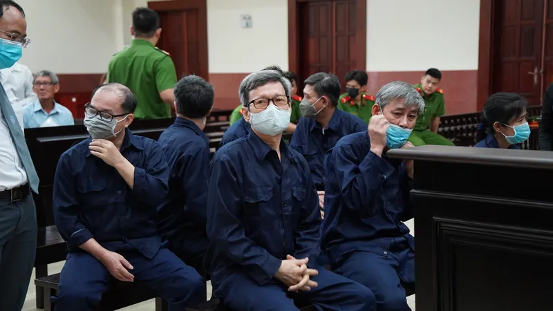 Các bị cáo tại tòa
