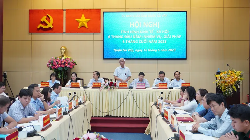 Phó Chủ tịch UBND TPHCM Võ Văn Hoan phát biểu chỉ đạo