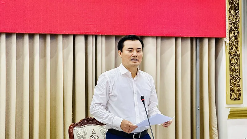 Phó Chủ tịch UBND TPHCM Bùi Xuân Cường phát biểu tại buổi giám sát