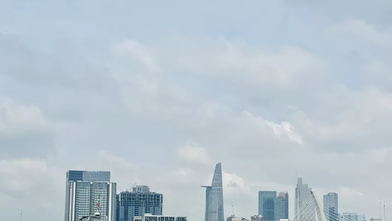CSGT TPHCM tuần tra trên đường thủy