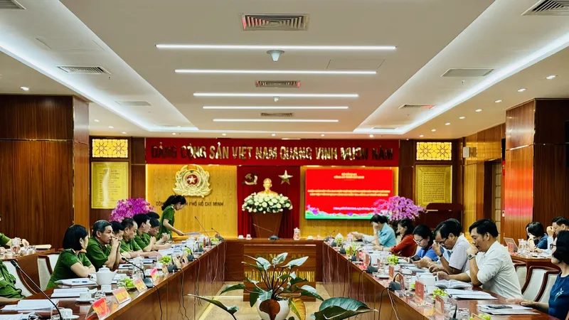 Quang cảnh buổi giám sát