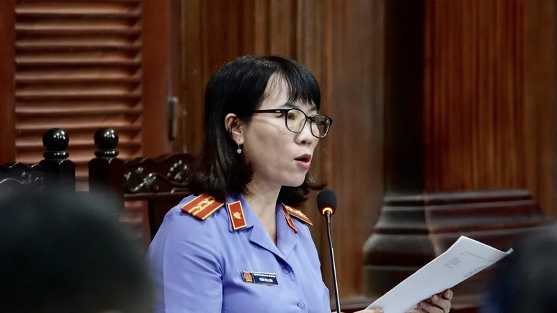Đại diện Viện KSND TPHCM tại tòa