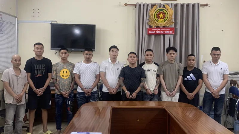 Triệt phá nhóm cho vay lãi nặng 550%/năm 
