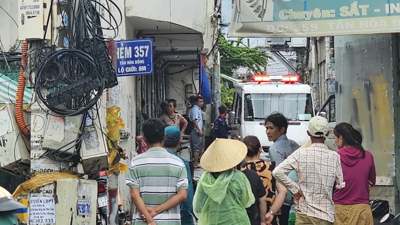 Công an phong tỏa hoàn toàn hiện trường.