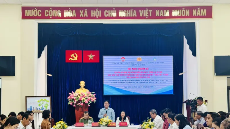 Quang cảnh hội nghị 