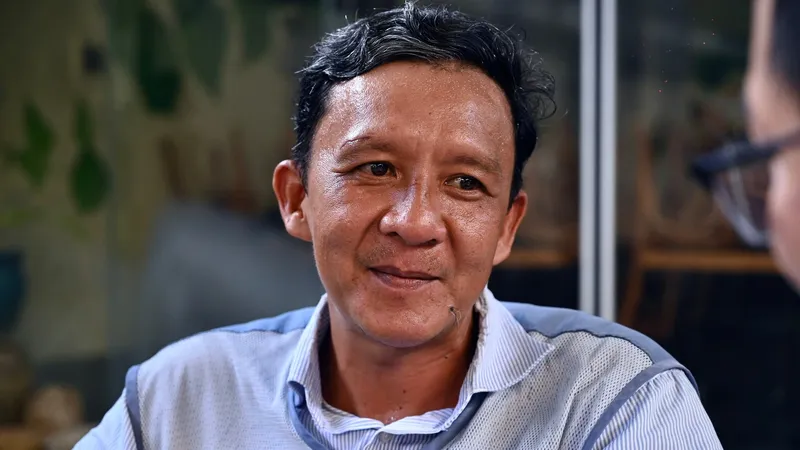 Ông Mai Lê Duy Quang là người trực tiếp cứu người trong vụ tai nạn liên hoàn dưới chân cầu Phú Mỹ không dám nhận nhận là “người hùng”
