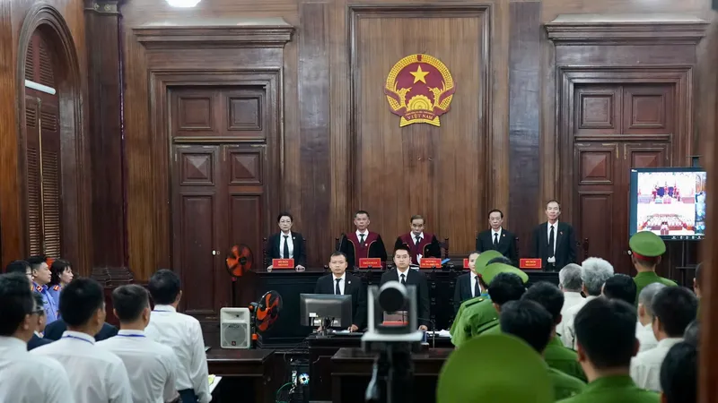 Tuyên án "đại án" Cục Đăng kiểm Việt Nam. Ảnh: HOÀNG HÙNG