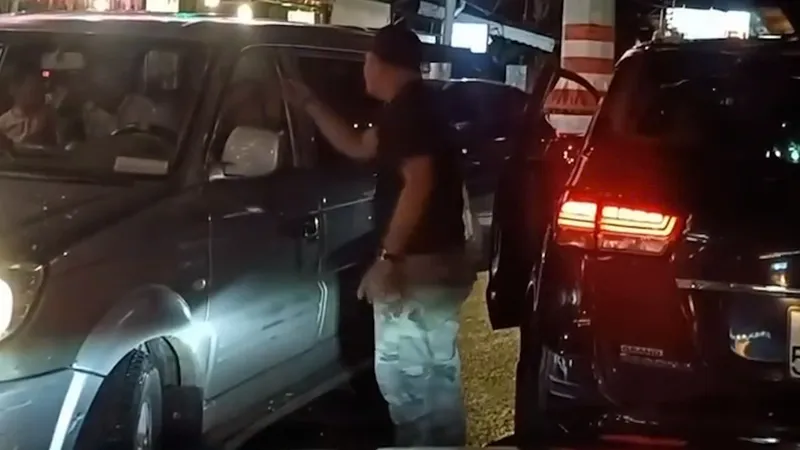 Ngô Đức Giang đập kính ô tô, tấn công tài xế ở TP Thủ Đức