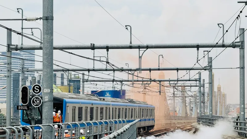 1.000 người diễn tập chữa cháy cứu người ở nhà ga Tân Cảng (tuyến Metro số 1) 
