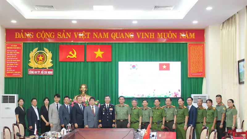Công an TPHCM đã có buổi tiếp đón và làm việc với Sở Cảnh sát thành phố Busan (Hàn Quốc)