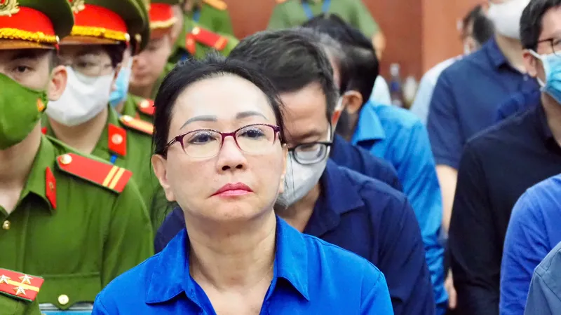Bị cáo Trương Mỹ Lan tại phiên tòa sáng 3-12. Ảnh: HOÀNG HÙNG 