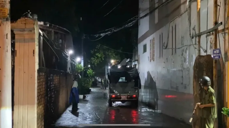 Công an phong tỏa hiện trường