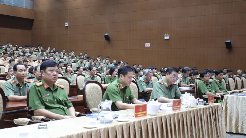 Lãnh đạo Công an TPHCM dự hội nghị. Ảnh: CA