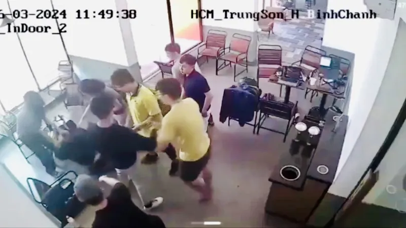 Hình ảnh vụ việc cắt từ clip 