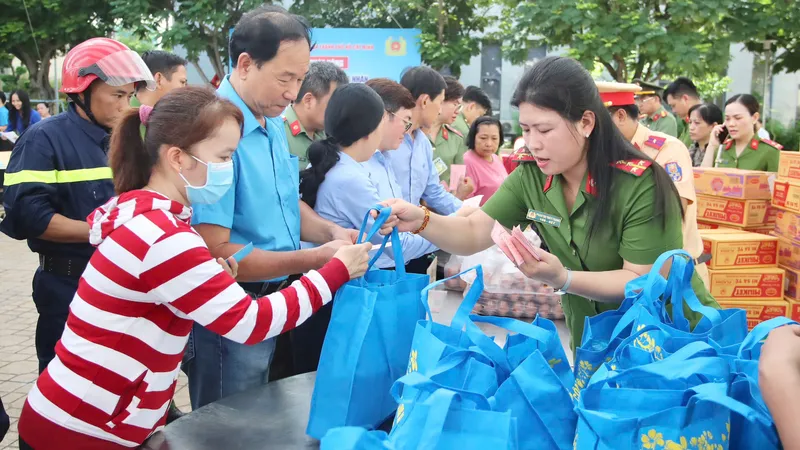 Các hoạt động sôi nổi, thiết thực tại chương trình