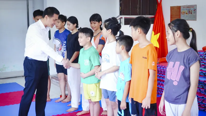 Khảo sát việc phát triển thể dục thể thao tại các địa phương