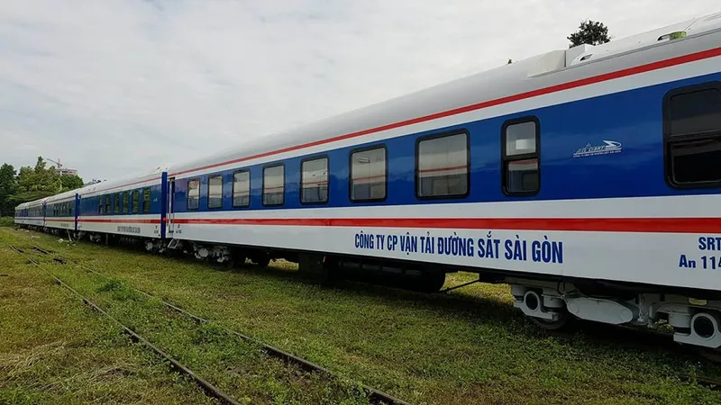 Đường sắt thí điểm phục vụ suất ăn hàng không miễn phí từ 10-1-2018