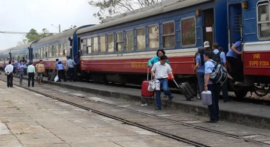 Đổi giờ chạy tàu Thống Nhất SE1, SE2, SE3, SE4