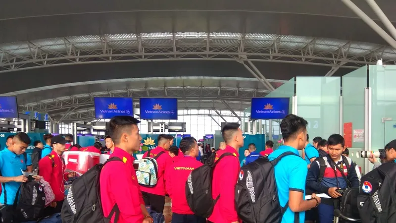 Đội tuyển Việt Nam lên đường dự AFC Asian Cup 2019 