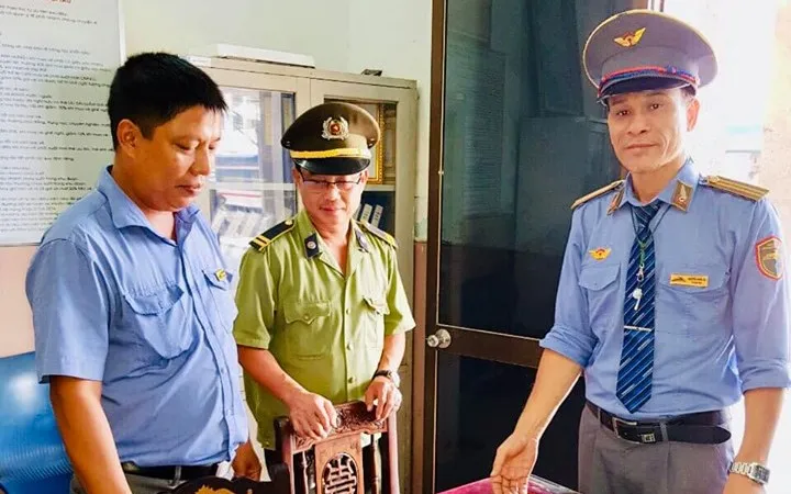 Số tiền hành khách để quên trên chuyến tàu SE3