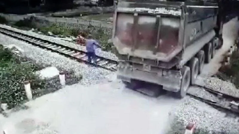 Hành động nhanh trí dũng cảm của anh Dương Văn Kiên