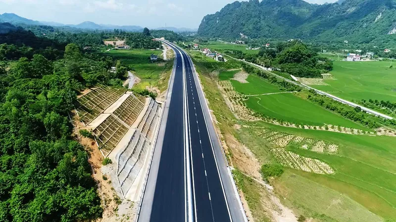 2 dự án cao tốc Bắc - Nam đóng thầu lần 2 vẫn không đủ nhà đầu tư dự thầu 