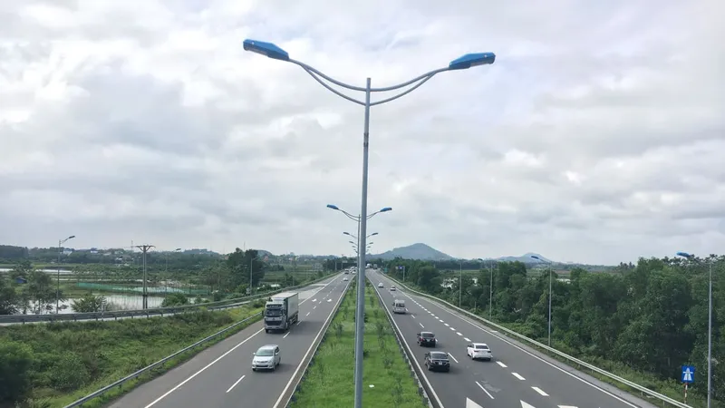Vi phạm trên các tuyến cao tốc vẫn gia tăng