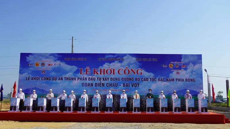 Dự án thành phần đoạn Diễn Châu- Bãi Vọt vừa được khởi công
