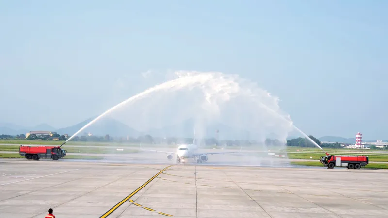 Chuyến bay của hàng không Myanmar khai trương đường bay thường lệ đến Hà Nội