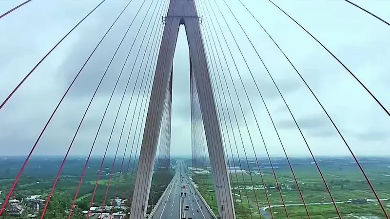 Cầu Cần Thơ hiện tại