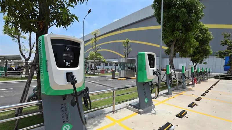 Đề xuất nhiều chính sách hỗ trợ chuyển đổi sang ô tô điện