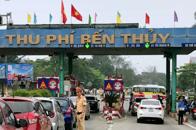 Trạm thu phí Bến Thủy thường xuyên bị lỗi hệ thống thu phí không dừng