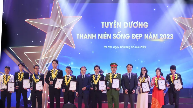 Lễ tuyên dương "Thanh niên sống đẹp" năm 2023