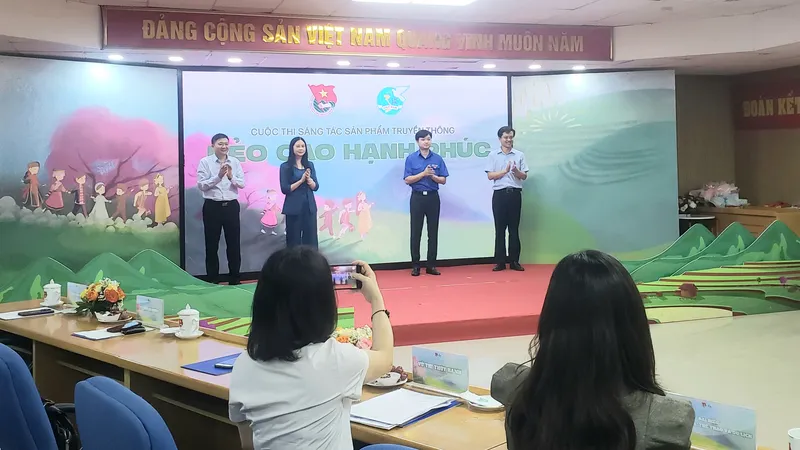 Lễ phát động cuộc thi sáng tác sản phẩm truyền thông về bình đẳng giới vùng dân tộc thiểu số và miền núi.